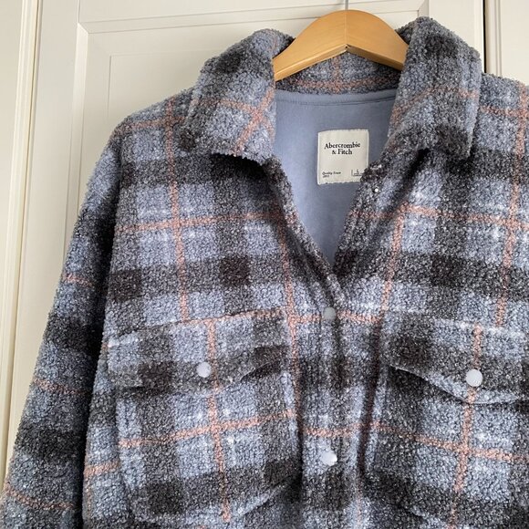Abercrombie & Fitch Plaid Sherpa Jacket - Picture 2 of 5